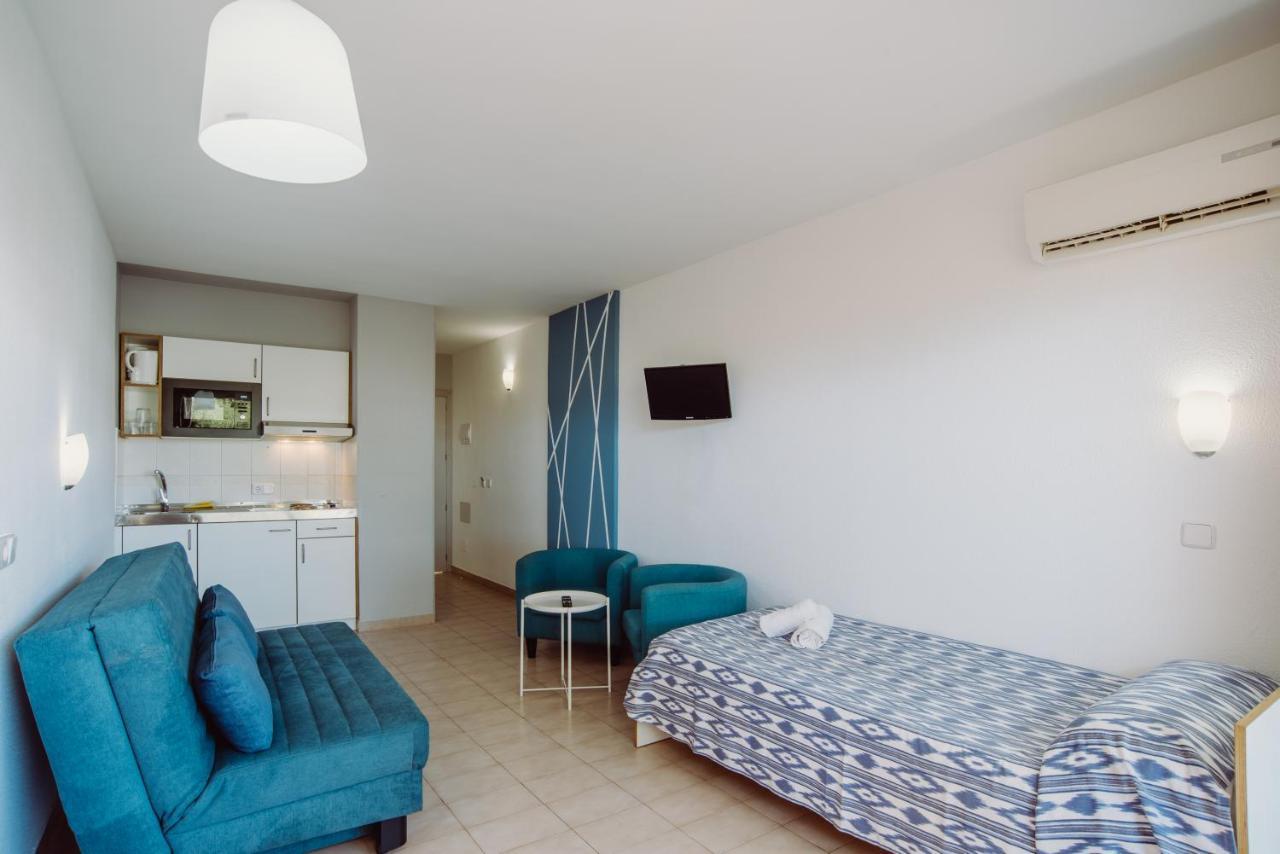Alper Apartments Mallorca Palmanova Екстериор снимка