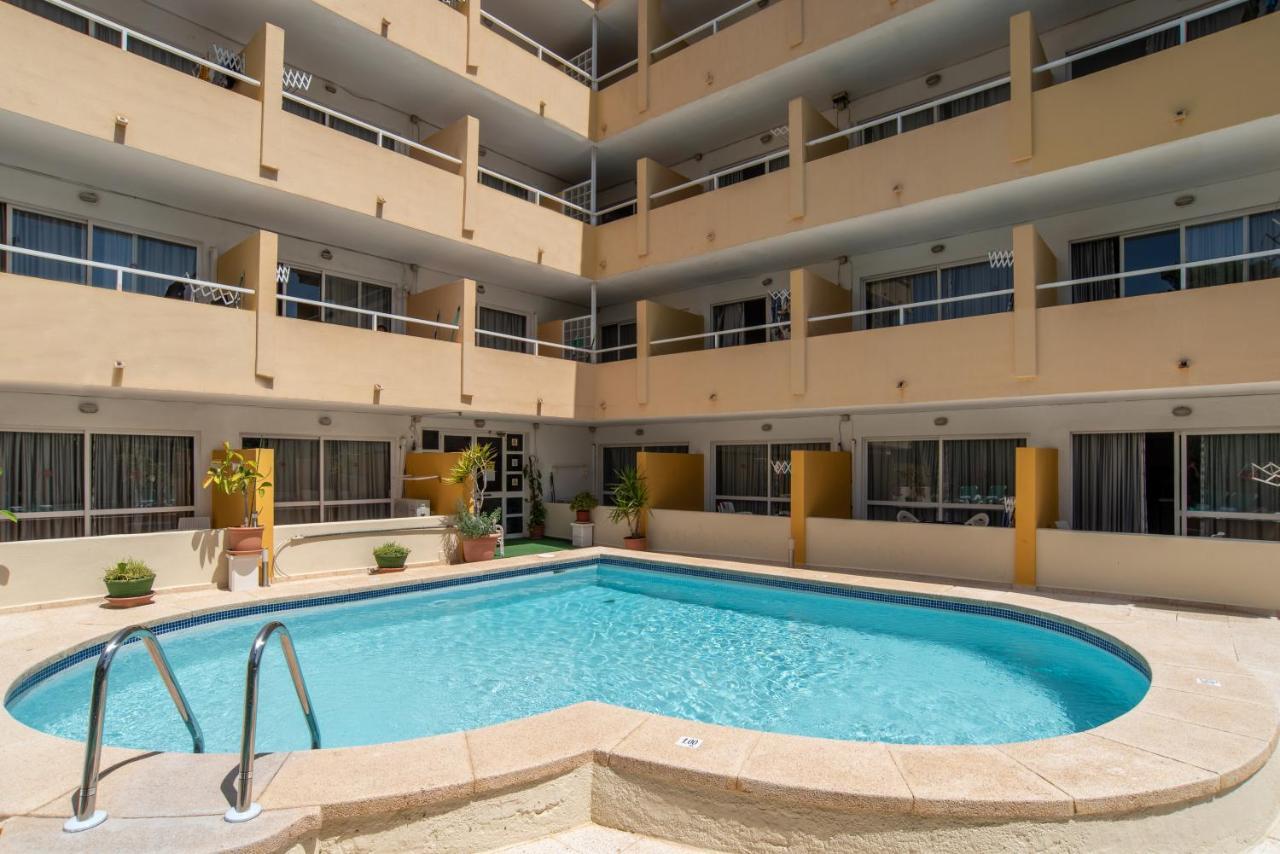 Alper Apartments Mallorca Palmanova Екстериор снимка